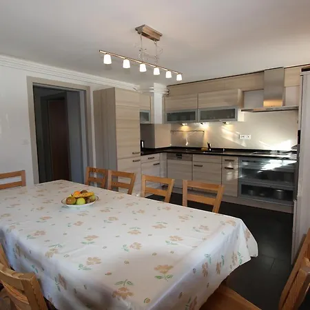 Chalet Les Arolles Château-d'Oex