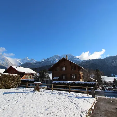 Les Arolles Chalet *